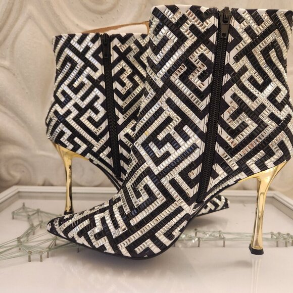 INC Womens Rakima 3 Black Embellished Pointed Toe Dressy Booties Shoes New - Picture 5 of 12